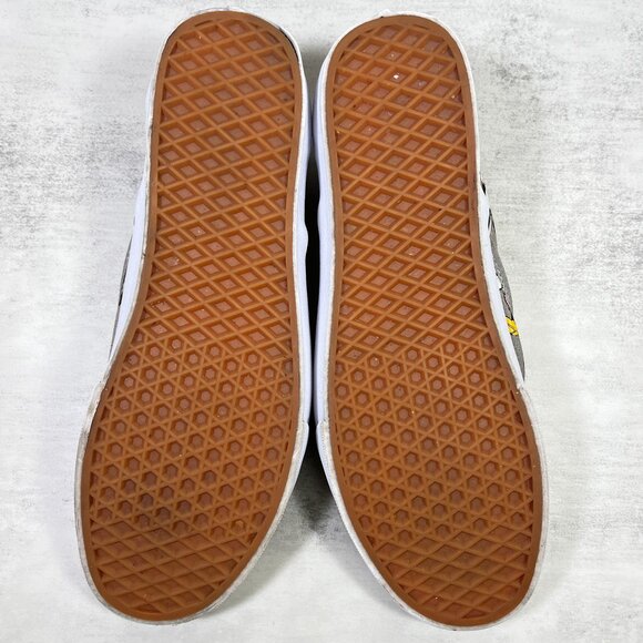 Vans Disney Mickey Mouse Classic Slip On Sneakers - Men's Size 11.5 - Picture 9 of 10